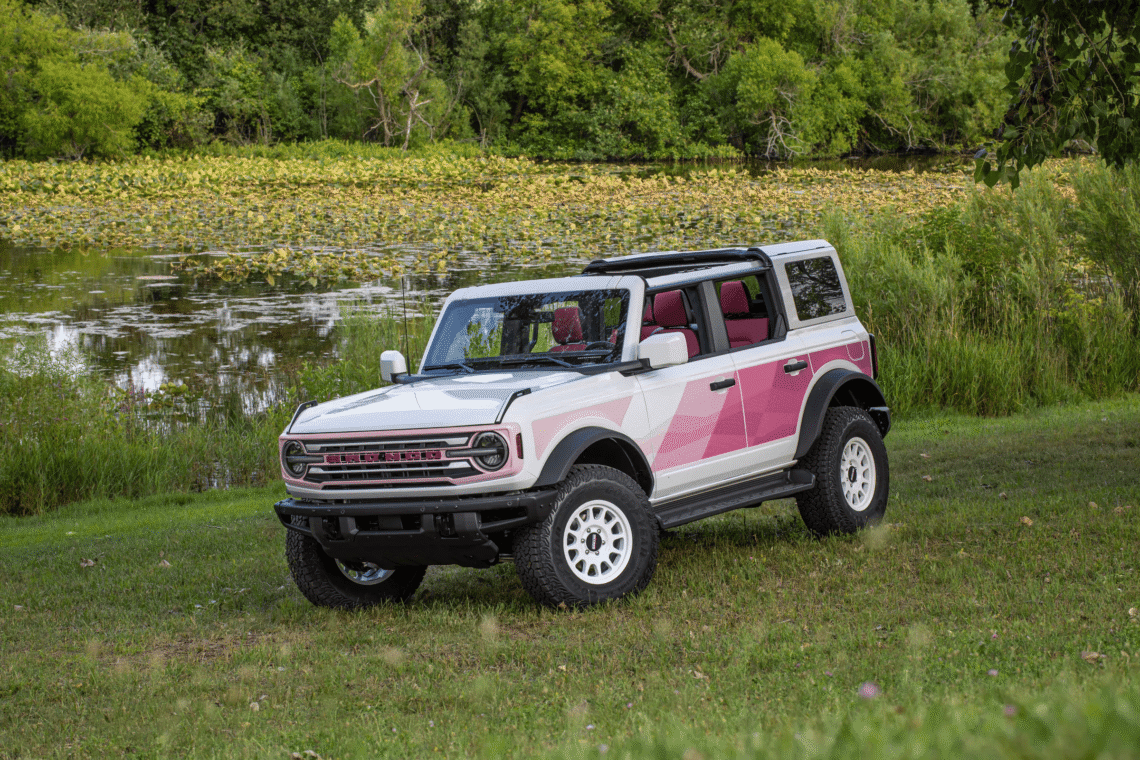 Ford Bronco Desert Rising